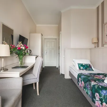 Otel Amalia